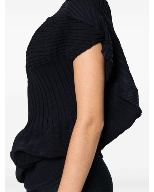 Tunique asymétrique à design plissé Issey Miyake en coloris Black