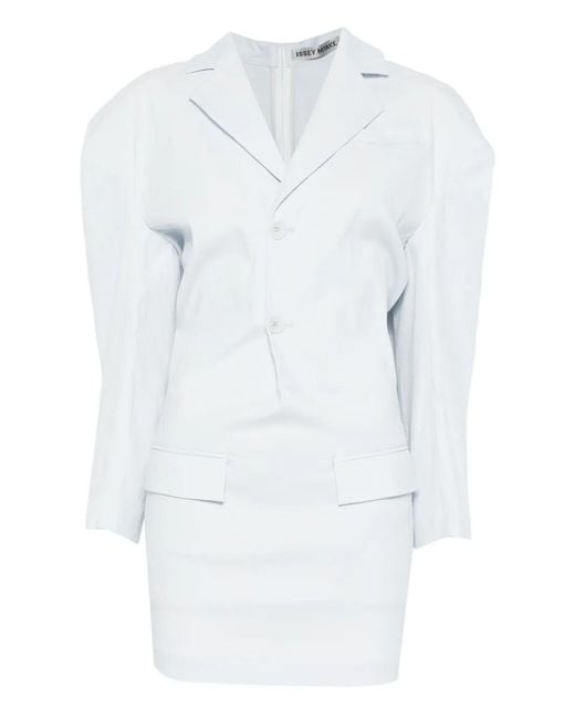 Issey Miyake White Blazer Like Torso À Revers Crantés
