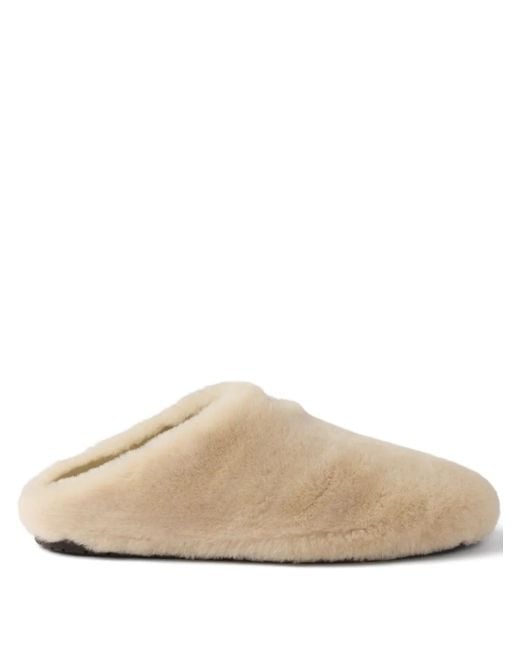 Prada トライアングルロゴ シアリング ミュール Natural
