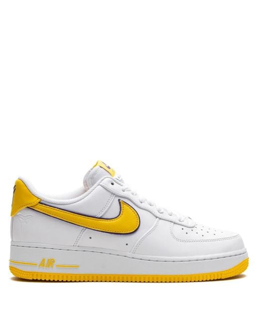 Nike White Air Force 1 Low Retro Sneakers for men