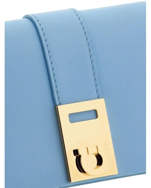Petit portefeuille Hug Ferragamo en coloris Blue