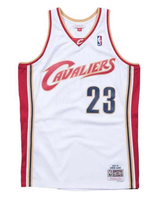 Mitchell & Ness X NBA Cleveland Cavaliers 03 LeBron James Swingman Trikot in Red für Herren