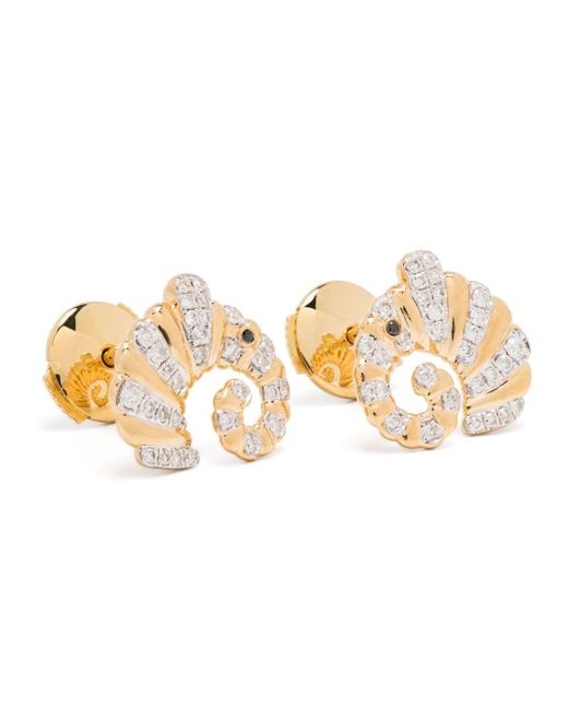 Yvonne Léon Metallic 18kt Yellow Gold Paire De Puces Elephant Coquillage Diamond Earrings
