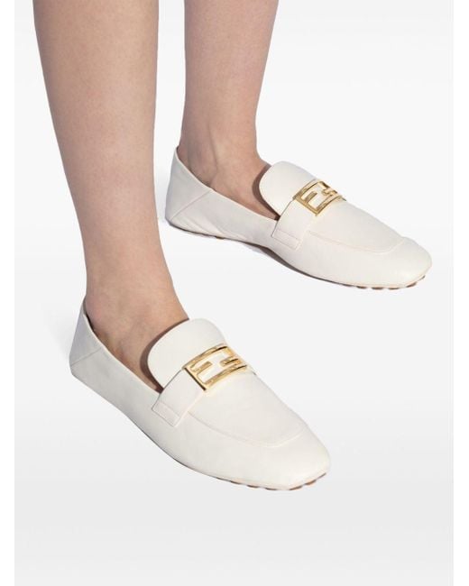 Fendi Baguette Leren Loafers Met Logoplakkaat in het White