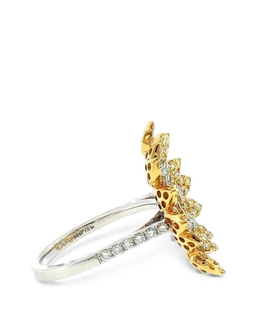 HYT Jewelry Metallic Flower Diamond Ring