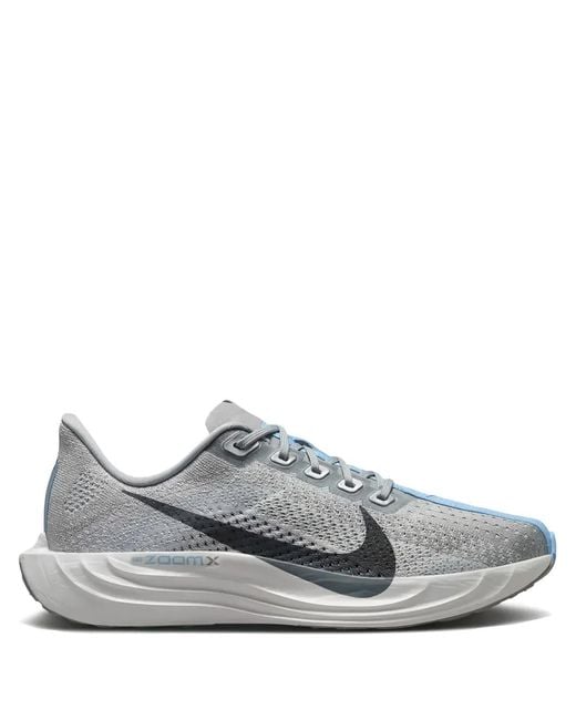 Nike Gray Pegasus Plus Road Running Sneakers