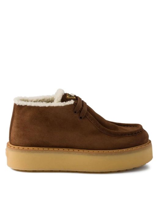 Bottes En Daim À Plateforme Prada en coloris Brown