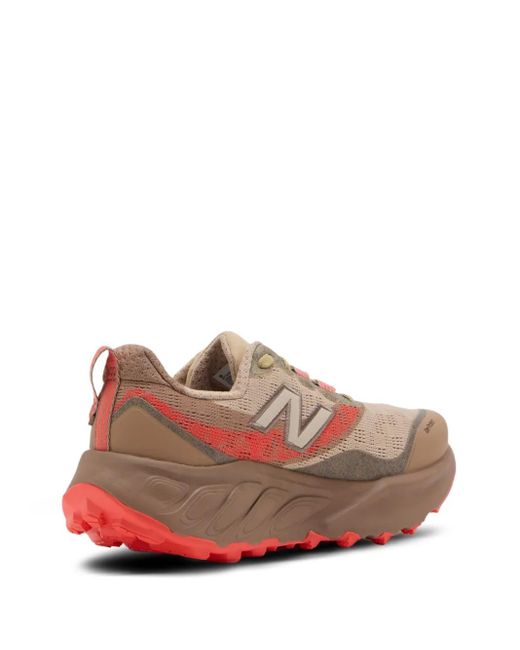 New Balance Fresh Foam Hierro V6 Sneakers in het Pink