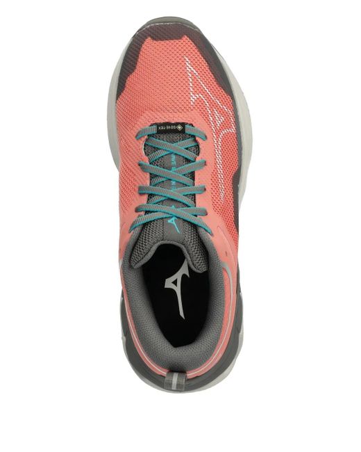 Sneakers Da Trail Running Con Pannelli A Rete di Mizuno in Pink