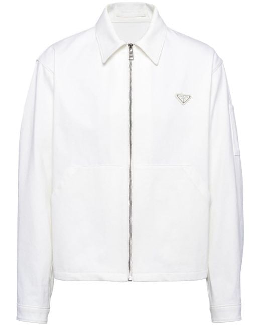 Prada Jeansjacke mit emailliertem Triangel-Detail in White für Herren