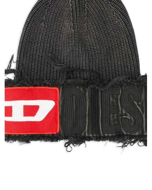DIESEL Red Logo-Patch Frayed Beanie Hat