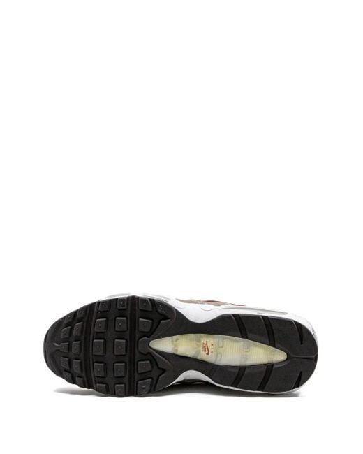 Nike Brown Air Max 95 "Social Fc" Sneakers