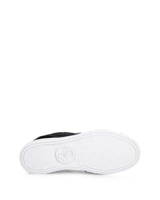 Logo-Patch Sneakers di Guess in Black