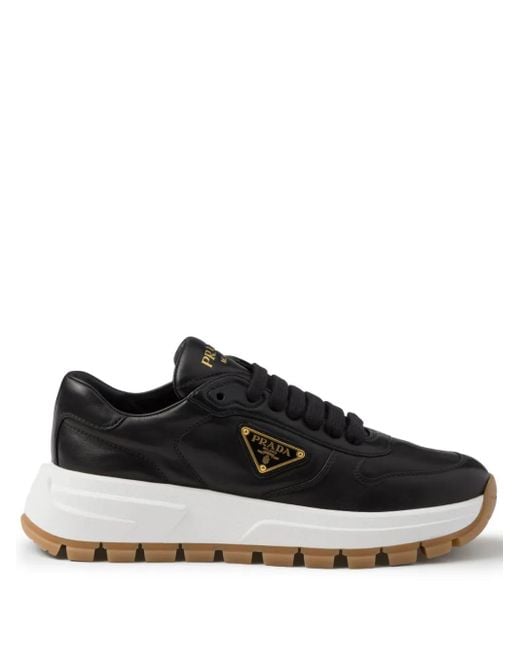 Sneakers Con Logo A Triangolo di Prada in Black