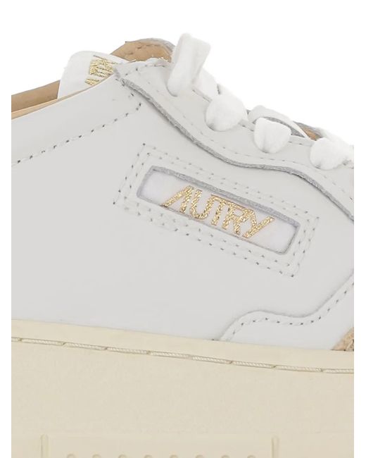 Autry White Medalist Low Lace-Up Sneakers