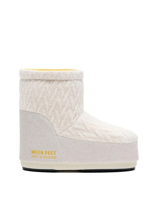 Moon Boot White X Guest