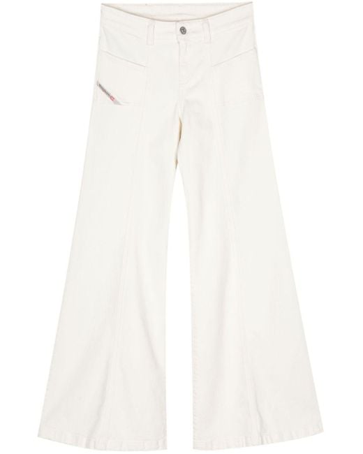 DIESEL White D-Akki Jeans