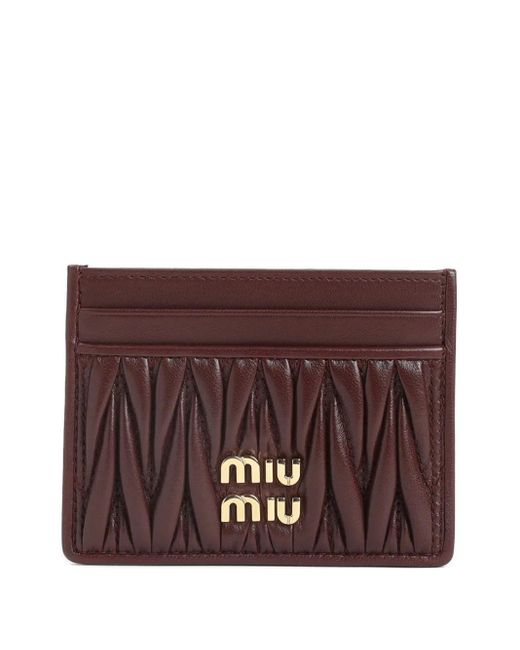 Miu Miu Leren Pasjeshouder in het Purple