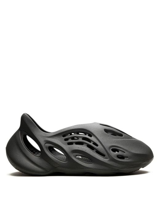 Adidas Black Yeezy Foam Runner "carbon" Sandals for men