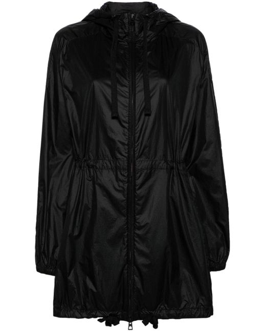 Abrigo Airelle con capucha Moncler de color Black