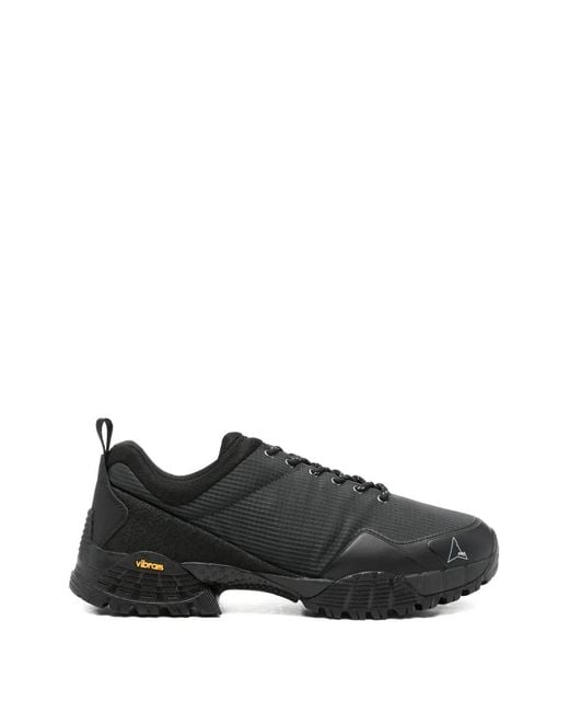 Roa Black Textured Low-Top Sneakers