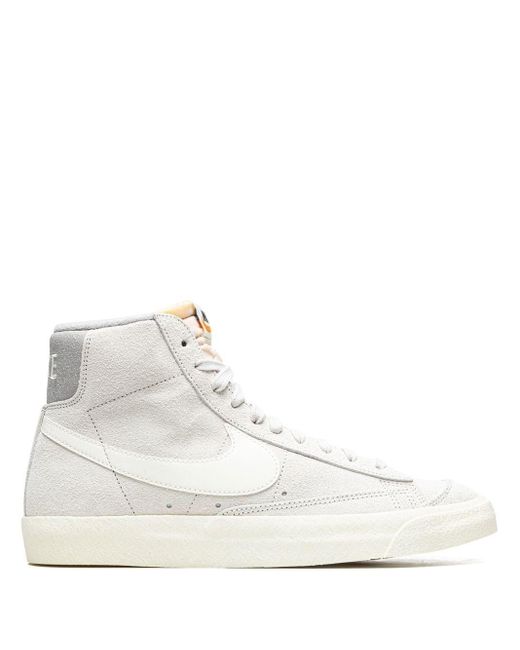 Sneakers alte con applicazione logo di Nike in White da Uomo