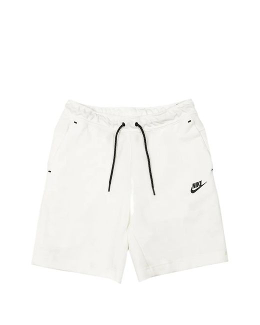 Nike フリース ショートパンツ ホワイト　　　　メンズMサイズ Nike メンズ ホワイト テックフリース ショートパンツ 【公式通販】