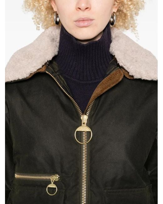 Chaqueta con cuello de pelo y cremallera Barbour de color Black