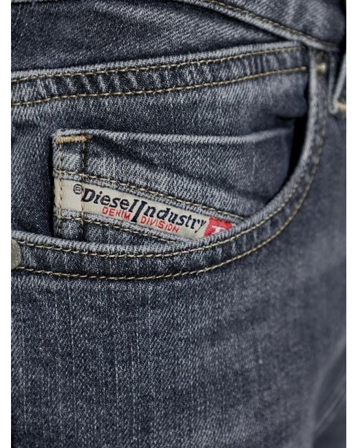 DIESEL Blue 1992 D-Jiann-Rs Jeans