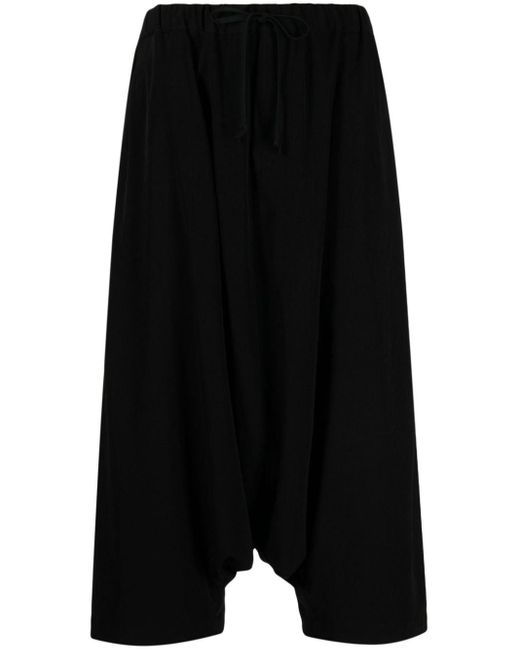 Pantaloni crop con cavallo basso di Yohji Yamamoto in Black
