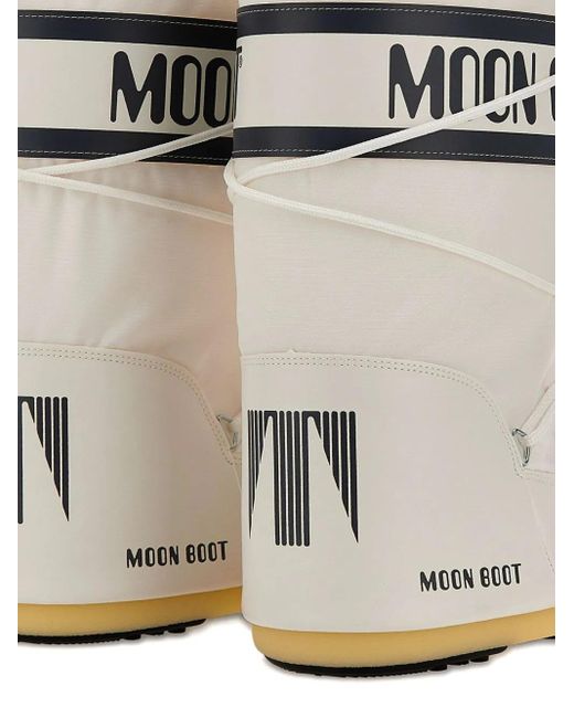 Moon Boot White S Icon Boots