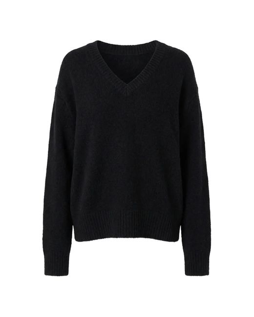 Almada Label Black Yara V-Neck Sweater