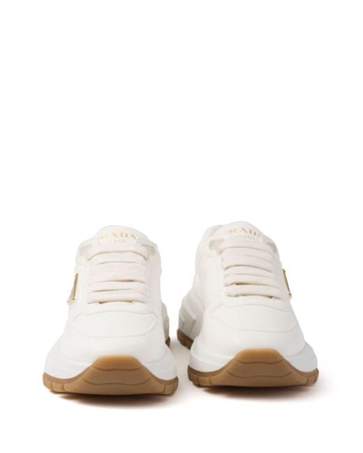 Prada White Sneakers mit Triangel-Logo