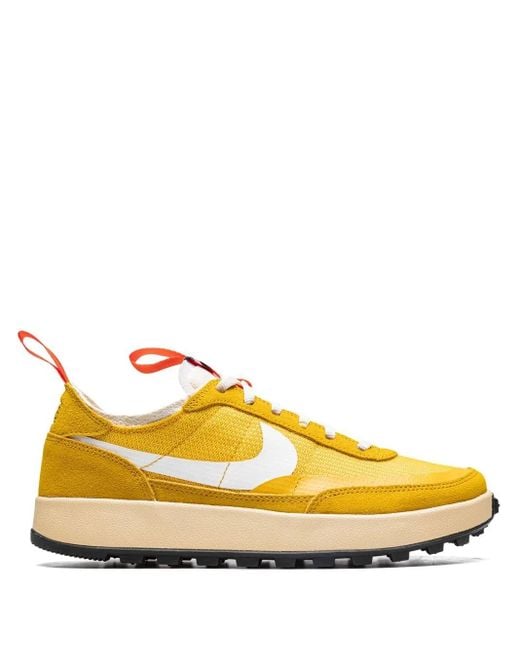 Nike X Tom Sachs General Purpose "Dark Sulphur" Sneakers in het Yellow