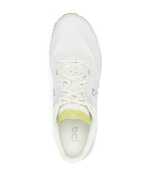 On Shoes White Cloudflow 4 Sneakers - Men's - Fabric/rubber for men