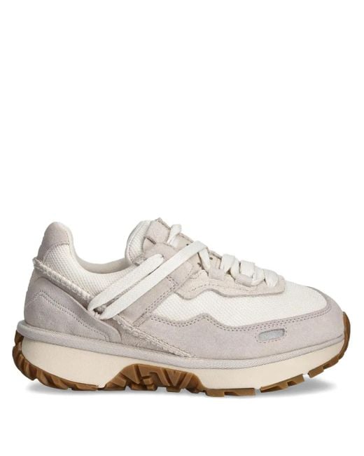 Zapatillas con suela gruesa Ugg de color White