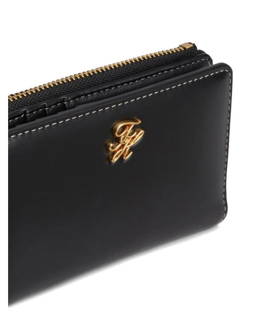 Tommy Hilfiger Black Logo-Plaque Wallet