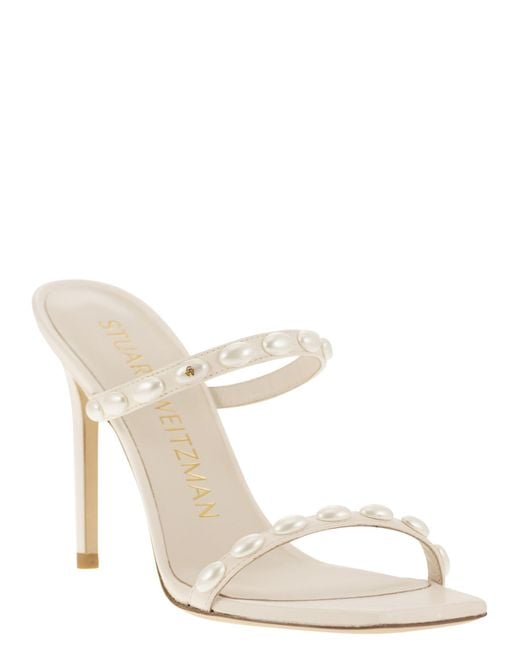 Stuart Weitzman White Pearlita