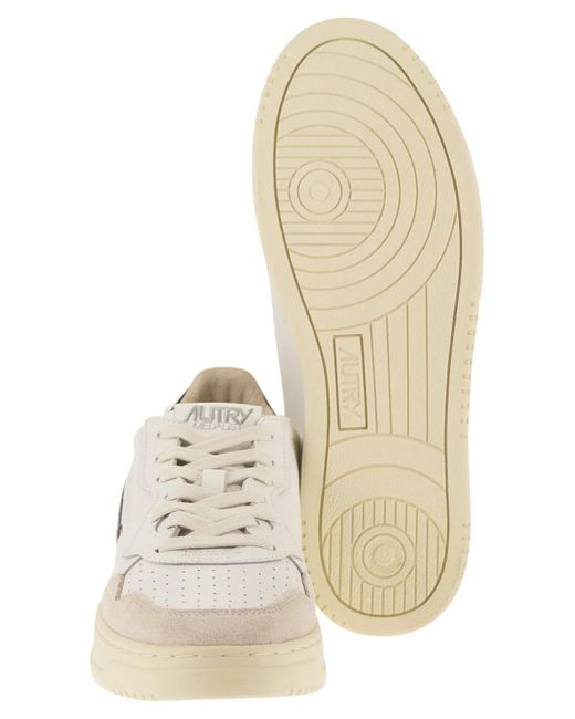 Autry White Medalist Low for men