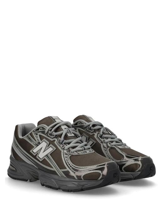 New Balance Gray Sneaker 740