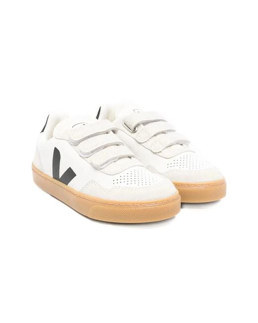 Veja White Sneaker "V-90"