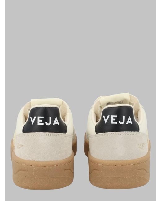 Veja Natural Sneaker "V-82"