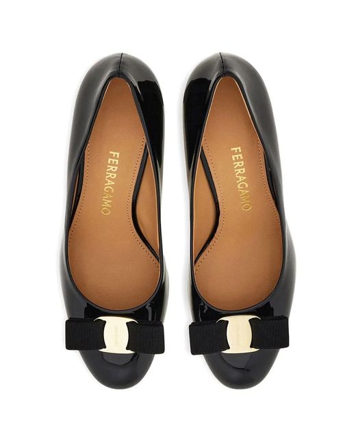 Ferragamo Black Carla 70 Naplak Vara Bow Pump