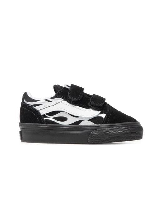 Vans Black "Old Skool" Sneaker