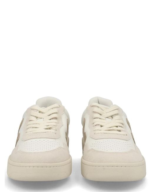 Veja White Sneaker "V-90"