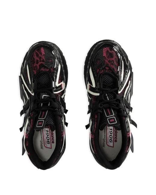 New Balance Black 1906