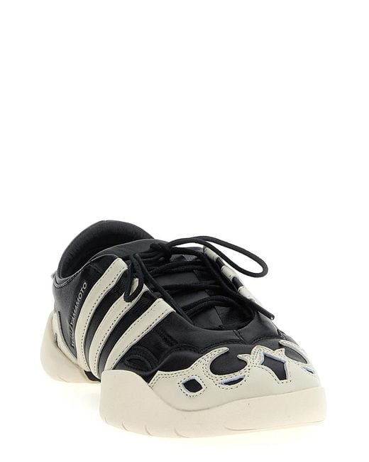 Y-3 Black Regu 2002' Sneakers
