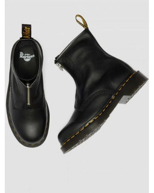 Dr. Martens Black Leather 1460