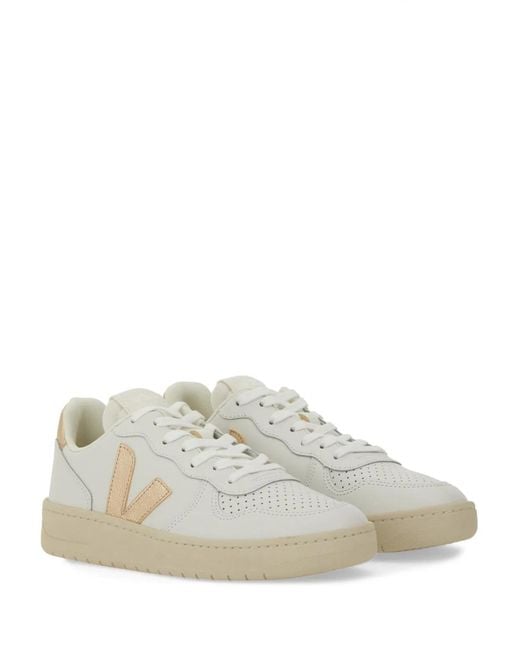 Veja White Sneaker V10