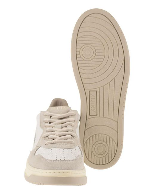 Autry White Medalist Low for men